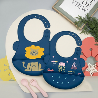 Unique Shaped Waterproof Silicon Bibs For Children With Food Pocket